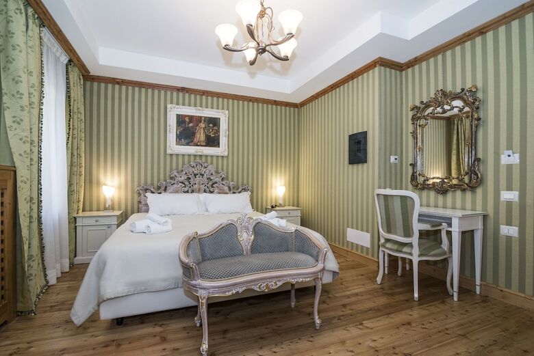 C�dor Hotel