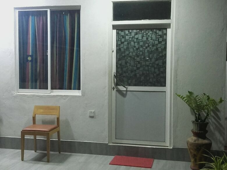 Bed & Breakfast Araliya White House