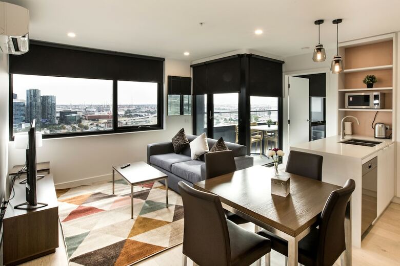 Spencer Street Apartments