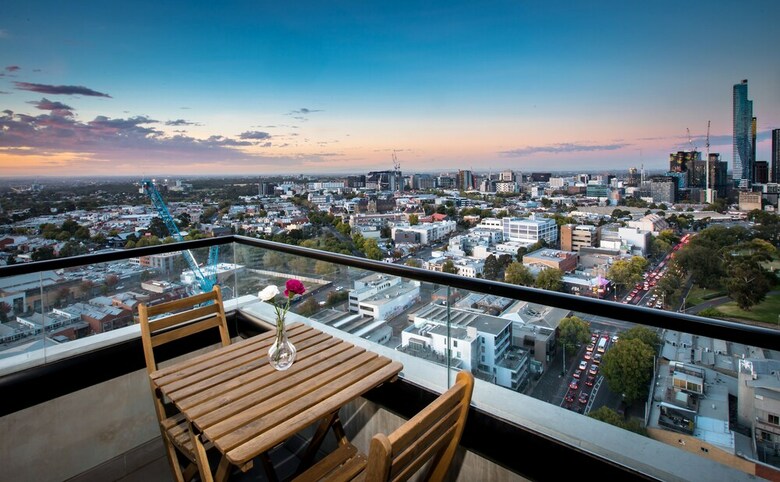 Spencer Street Apartments