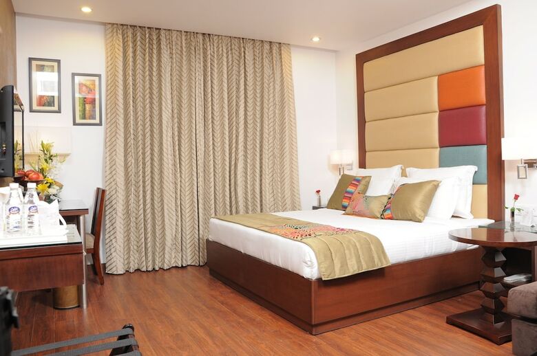 Hotel The Grand Vikalp