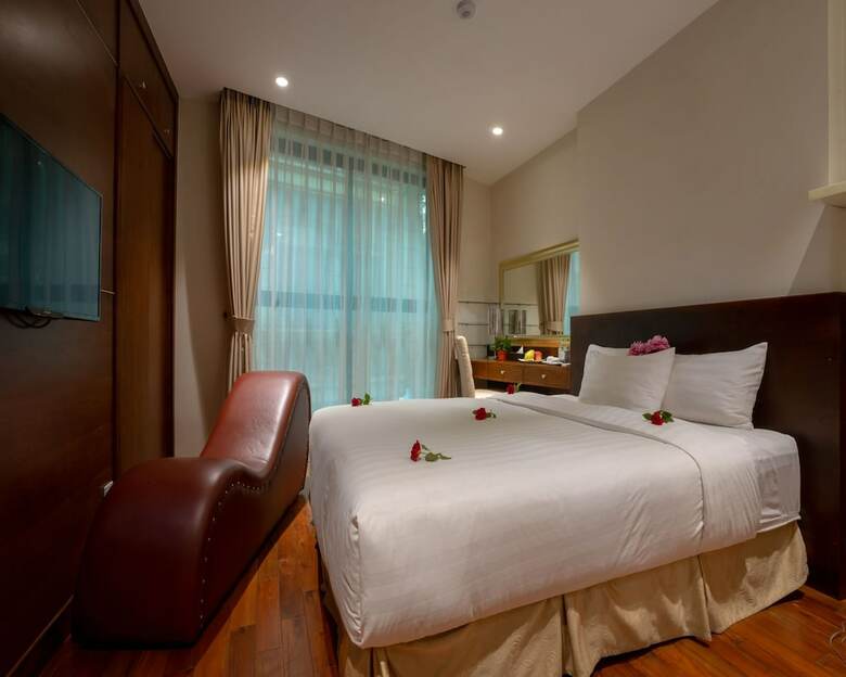 My Hotel Universal Hanoi
