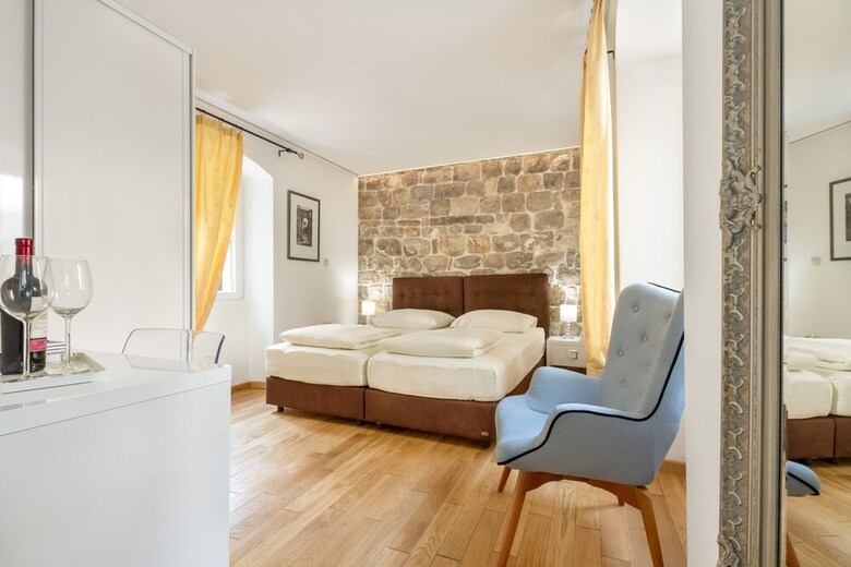 Hotel Guesthouse Imperator