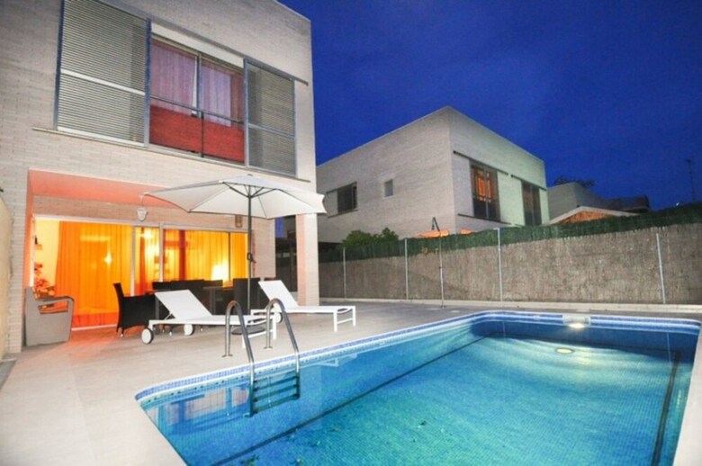 Villa Moderna Para 8 Personas En Cambrils (105095)