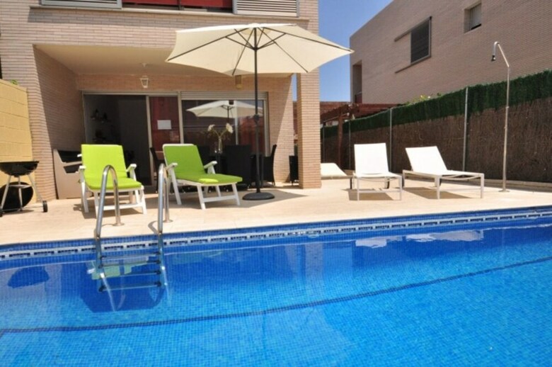 Villa Moderna Para 8 Personas En Cambrils (105095)