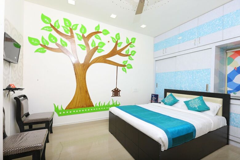 Hotel Oyo 10701 Moukthi Apartment