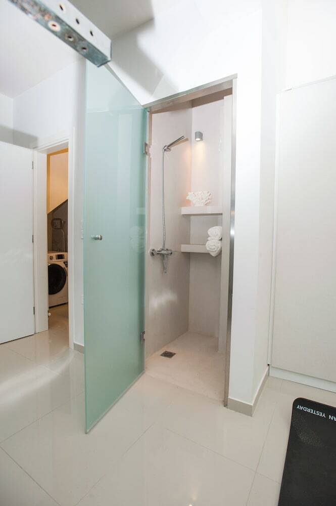 Elaia Luxury Apartments Glyfada
