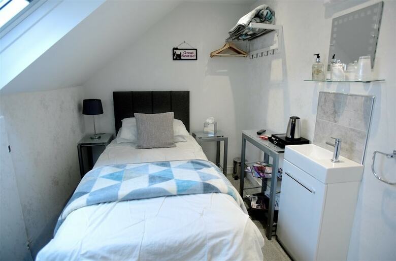 Hotel Inverour Guest House