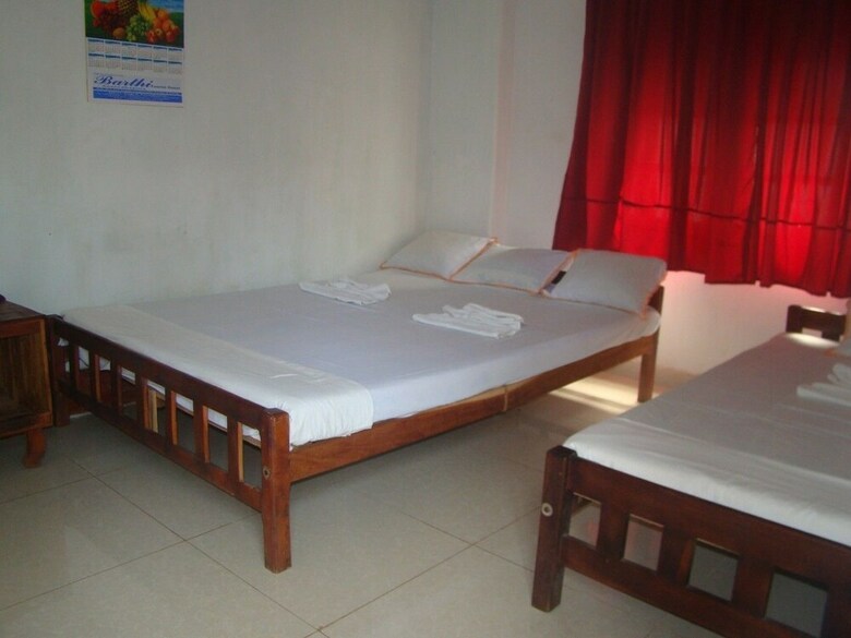 Hotel Bathi Tourist Gyest