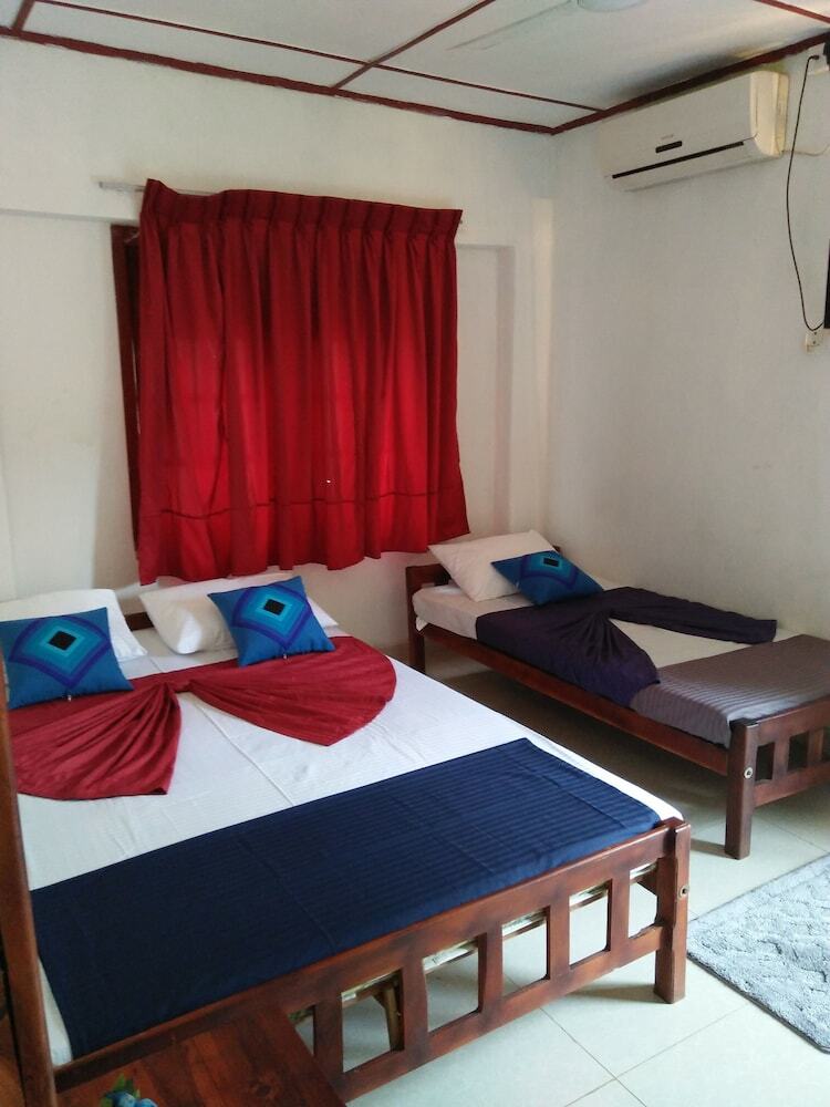 Hotel Bathi Tourist Gyest