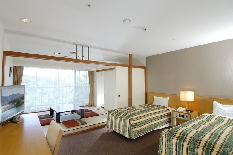Hotel Wisterian Life Club Usami