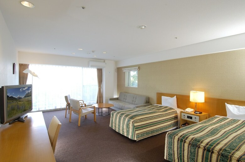 Hotel Wisterian Life Club Usami