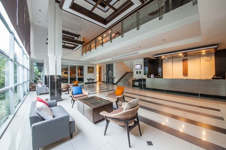 Nora Chaweng Hotel