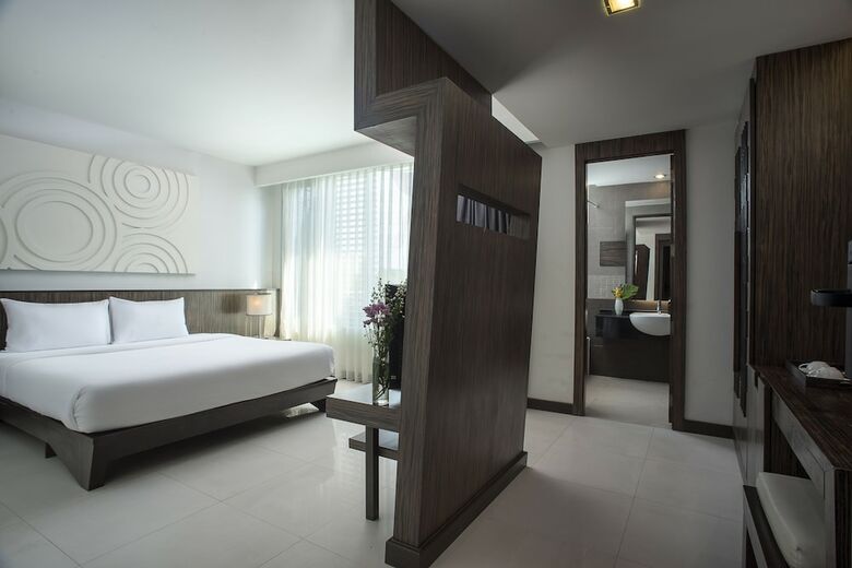 Nora Chaweng Hotel
