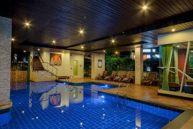 Nora Chaweng Hotel