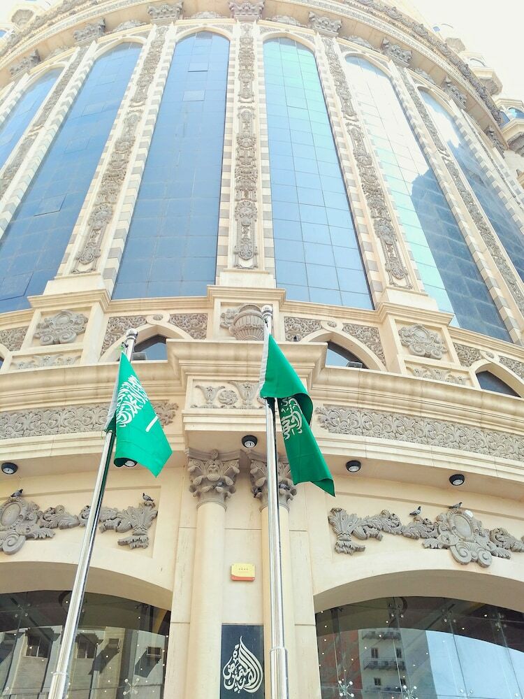 Land Premium Hotel 1 Makkah