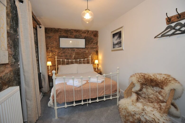 Bed & Breakfast Sea View Guest House