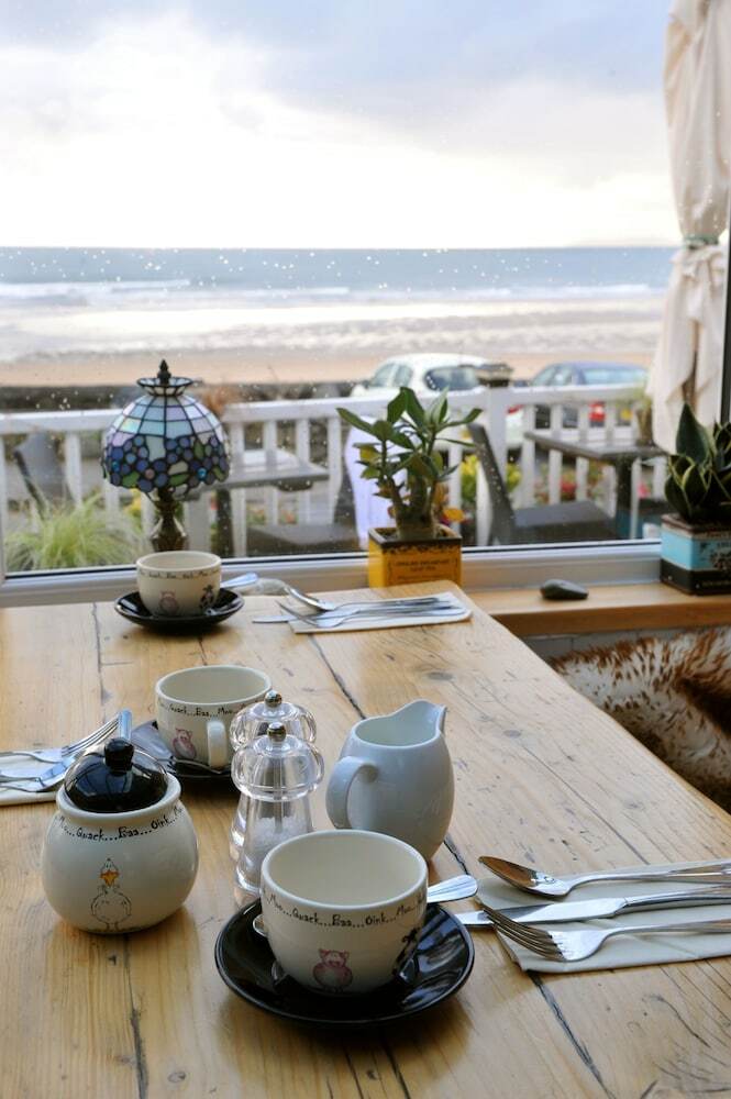 Bed & Breakfast Sea View Guest House