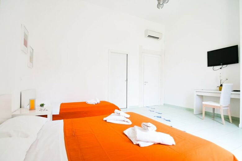 Hotel Speciale Guesthouse