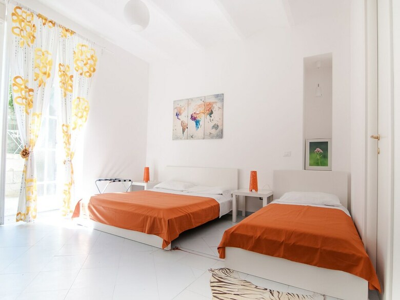 Hotel Speciale Guesthouse