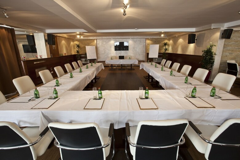Apart Hotel Zoned