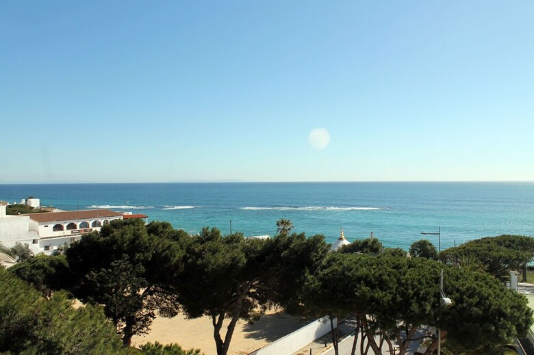 Apartamentos Ca�os Costa