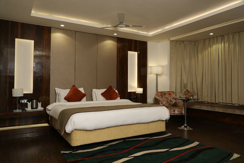 Hotel Ananta Elite, Kota