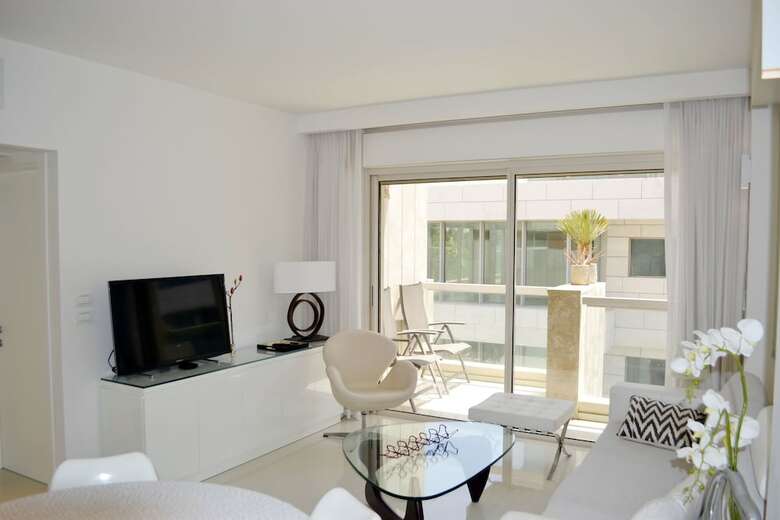 Beautiful Apartment 2min From Beach H1