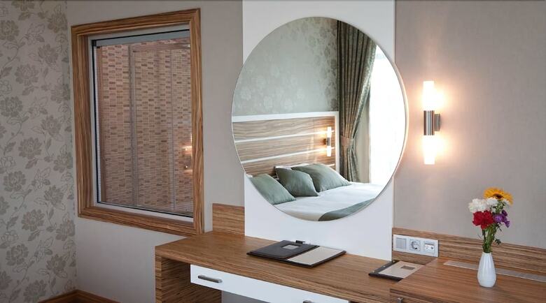Fourway Hotel Spa & Restaurant