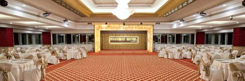 Fourway Hotel Spa & Restaurant