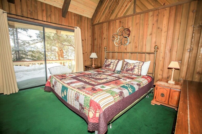 Cabana Alpine Lakefront