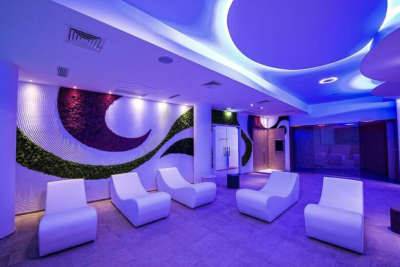 Hotel Malucri Resort