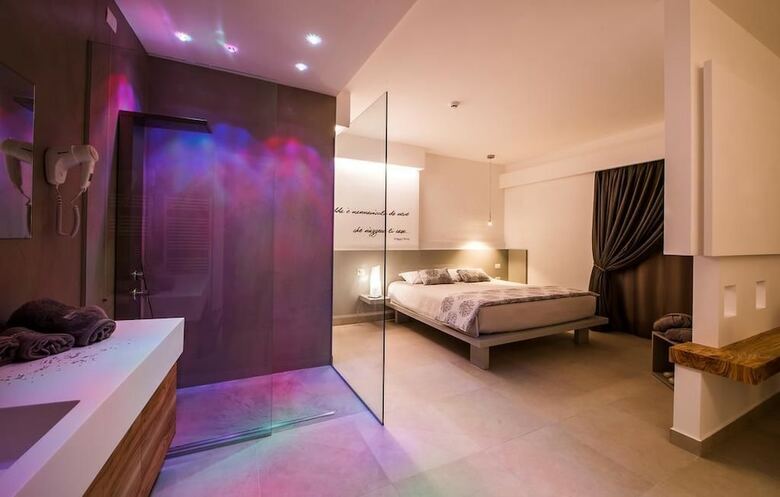 Hotel Malucri Resort