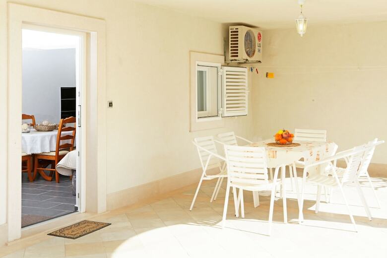 Ratac Apartments