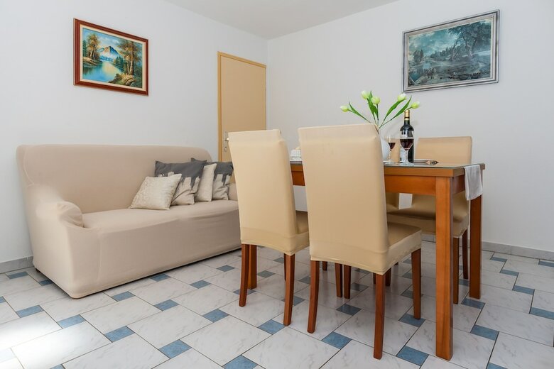 Ratac Apartments