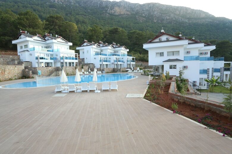 Orka Royal Hills Apartments