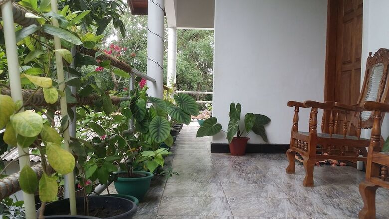 Bed & Breakfast Rich Resort & Restaurant