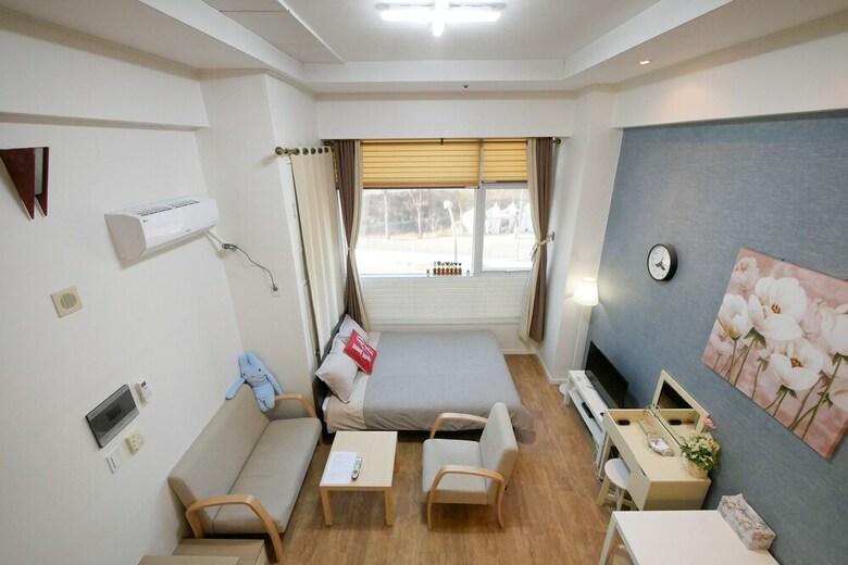Apartamentos Travel House