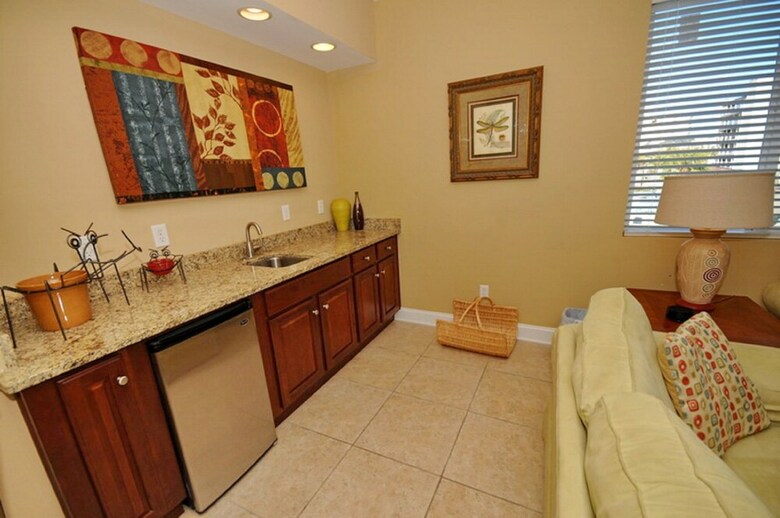 Ocean Breeze Luxury Villas By Elliott Beach Rentals