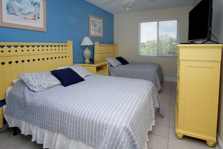 Ocean Breeze Luxury Villas By Elliott Beach Rentals