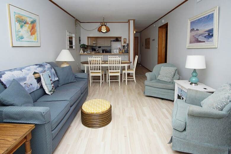 Ocean Pier I By Elliott Beach Rentals