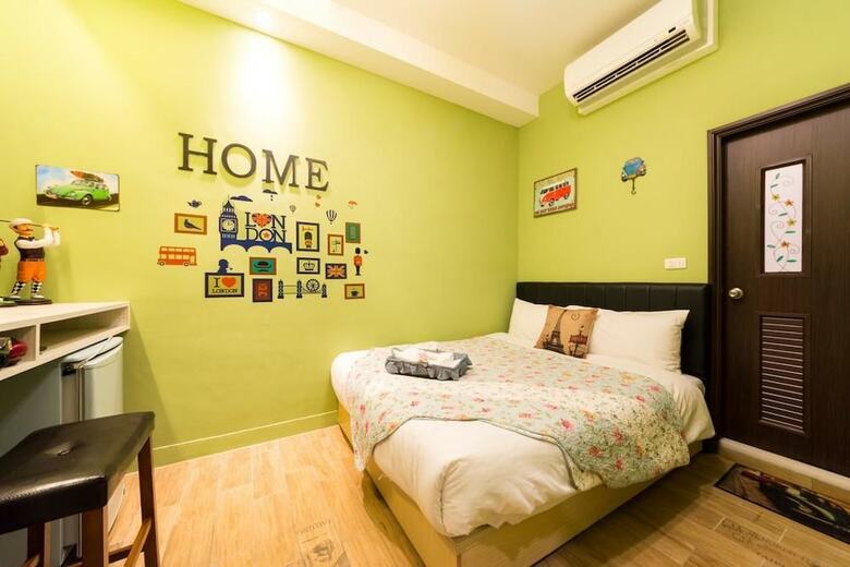 Hotel Sunrise Champs Hostel
