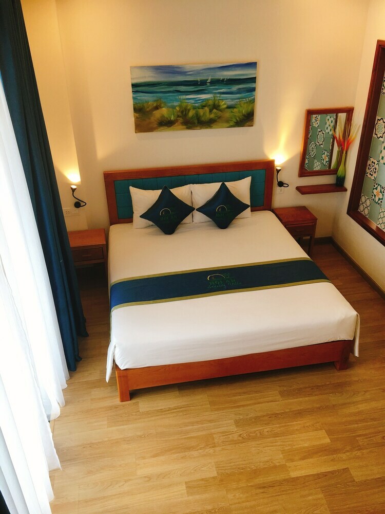 Hotel Hoi An Seaside Villa