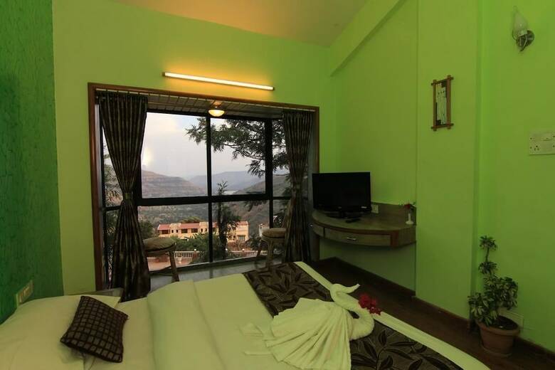 Hotel Mount View Executive  The Valley Resort
