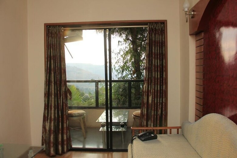 Hotel Mount View Executive  The Valley Resort