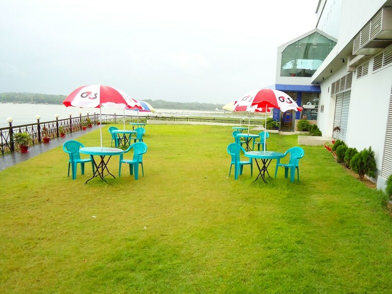 Hotel Brisa Marina Cbc Resort