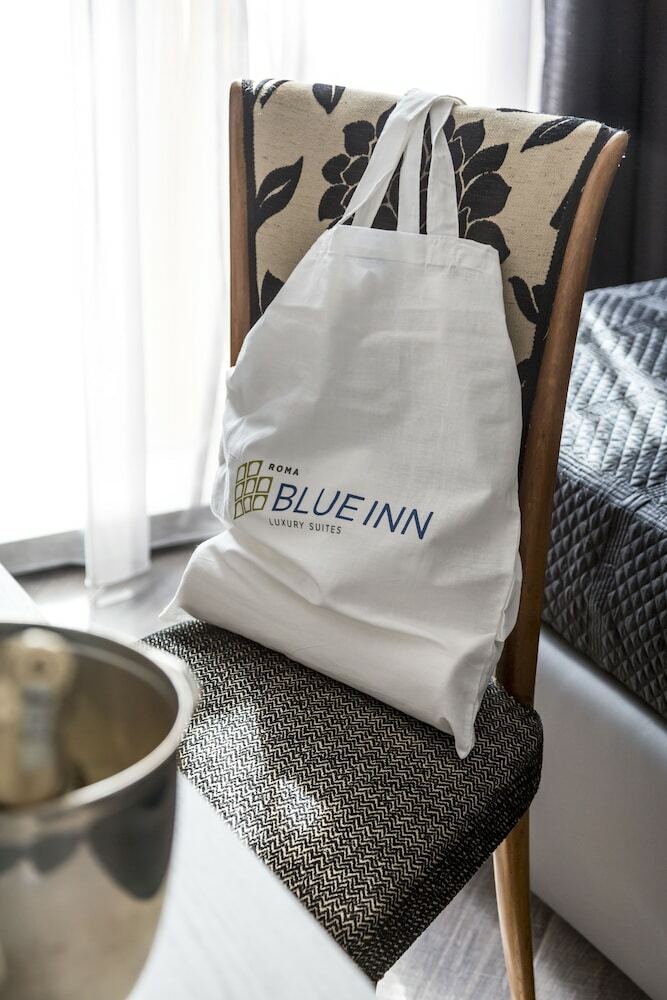 Bed & Breakfast Blue Inn Luxury Suites