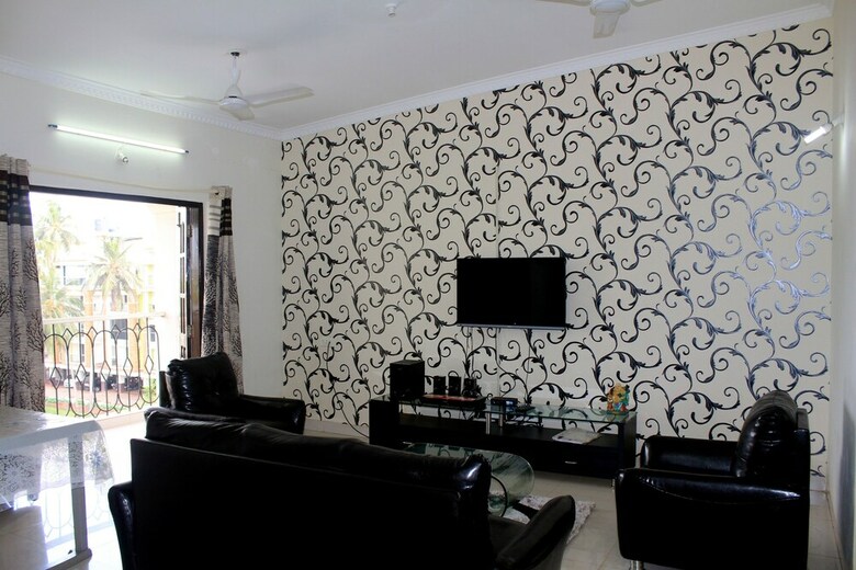 Modern Apartment With Terrace - Cm001