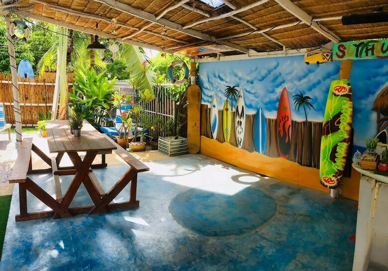 Hotel Surf House Hua Hin