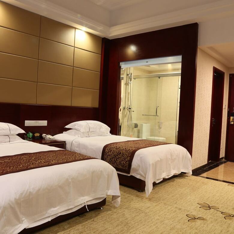 Dunhuang Longfeng Hotel